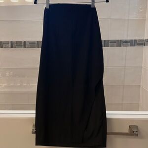 EXPRESS Brand Black Women's Skirt with Front Slit Size 10 NWT